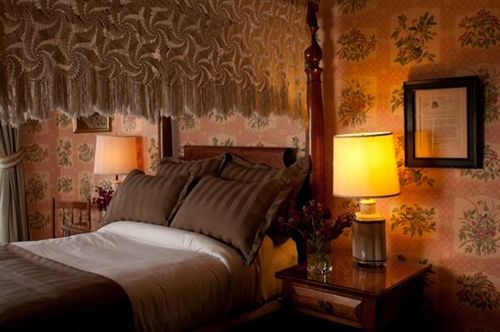 The Golden Lamb Hotel Lebanon Exterior photo